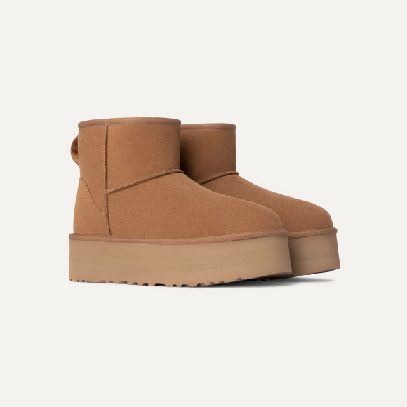 Botte Classic Mini À Plateforme