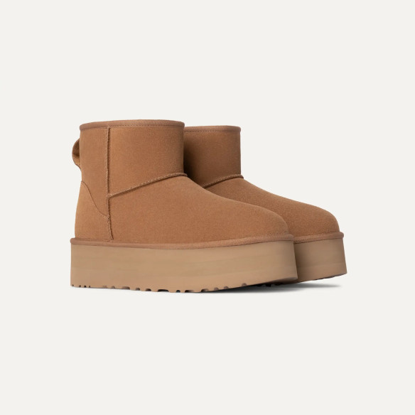 Botte Classic Mini À Plateforme